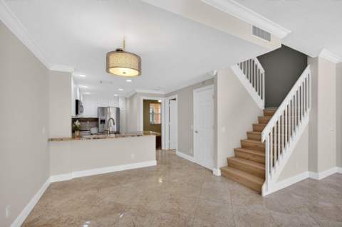 219 Soriano Drive, Jupiter FL - photo 15 of 54