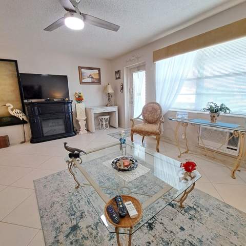 53 Northampton C, West Palm Beach FL - photo 6 of 31