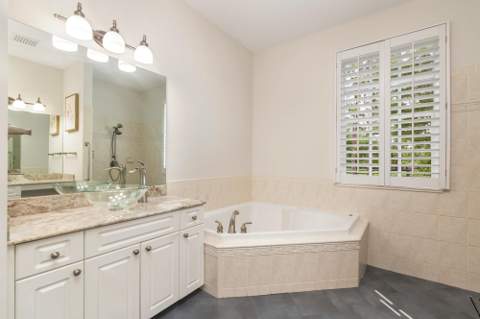 13230 Running Water Road, Palm Beach Gardens FL - photo 22 of 62
