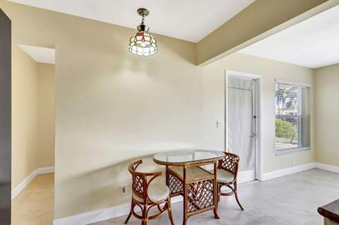 683 SE Harborview Drive, Port St. Lucie FL - photo 14 of 56
