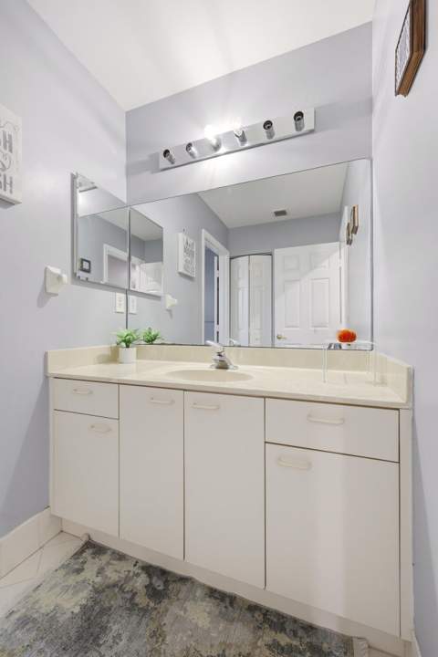 1327 Isleworth Court, Royal Palm Beach FL - photo 13 of 19