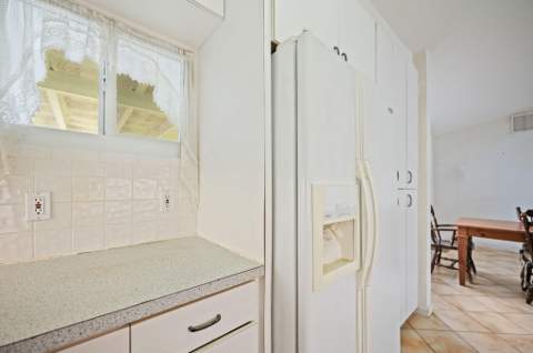 2637 Marathon Lane, Fort Lauderdale FL - photo 12 of 36