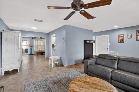 1140 NW 49th Street, Deerfield Beach FL - photo 8 of 43