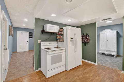 1140 NW 49th Street, Deerfield Beach FL - photo 12 of 43