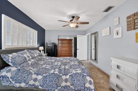 1140 NW 49th Street, Deerfield Beach FL - photo 22 of 43
