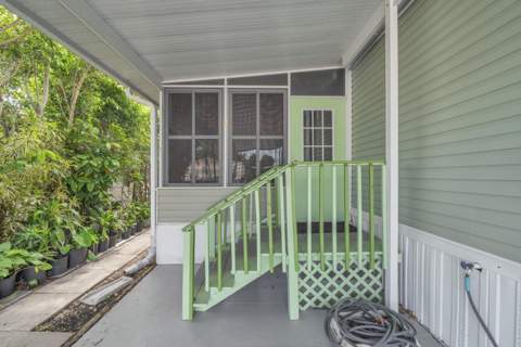 59 Plantation Blvd, Lake Worth FL - photo 10 of 46