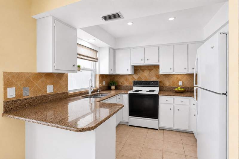 3 bedroom Single Family Residence at 1029 Arabian Drive, Fox Trail, Loxahatchee — photo 5