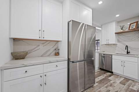 744 Sunset Road, West Palm Beach FL - photo 6 of 37