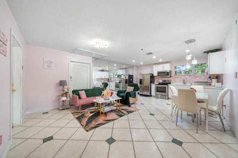 5720 Flagler Street, Hollywood FL - photo 7 of 19