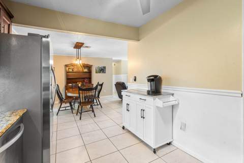 1108 Sonata Way, Royal Palm Beach FL - photo 8 of 24