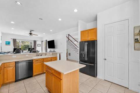 140 Bellezza Terrace, Royal Palm Beach FL - photo 13 of 39