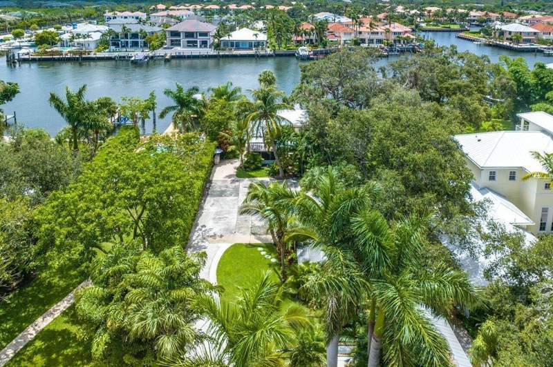 2 bedroom Single Family Residence at 11091 Ellison Wilson Road, North Palm Beach, North Palm Beach — photo 4