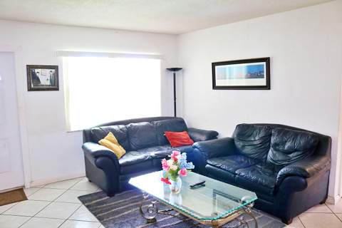 5715 NW 84th Terrace, Tamarac FL - photo 17 of 40