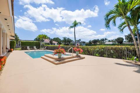 83 Sandbourne Lane, Palm Beach Gardens FL - photo 12 of 78