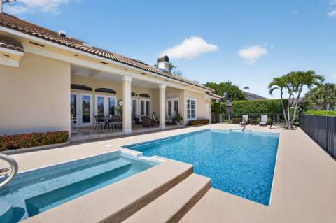 83 Sandbourne Lane, Palm Beach Gardens FL - photo 8 of 78