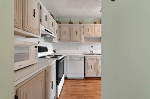 13837 Via Flora #E, Delray Beach FL - photo 10 of 36