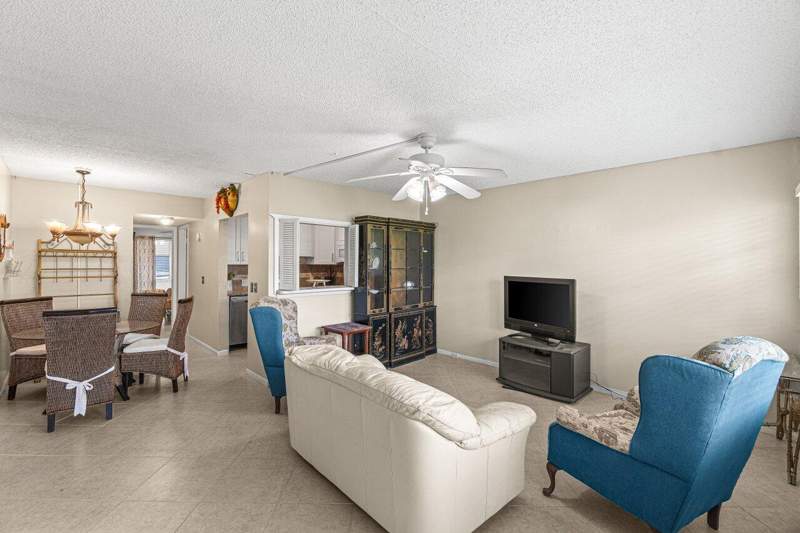 1 bedroom Condominium at 175 Suffolk E, Suffolk At Century Village Condo, Boca Raton — photo 5