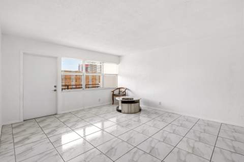 401 Golden Isles Drive #602, Hallandale Beach FL - photo 9 of 30