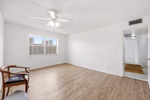 401 Golden Isles Drive #602, Hallandale Beach FL - photo 20 of 30