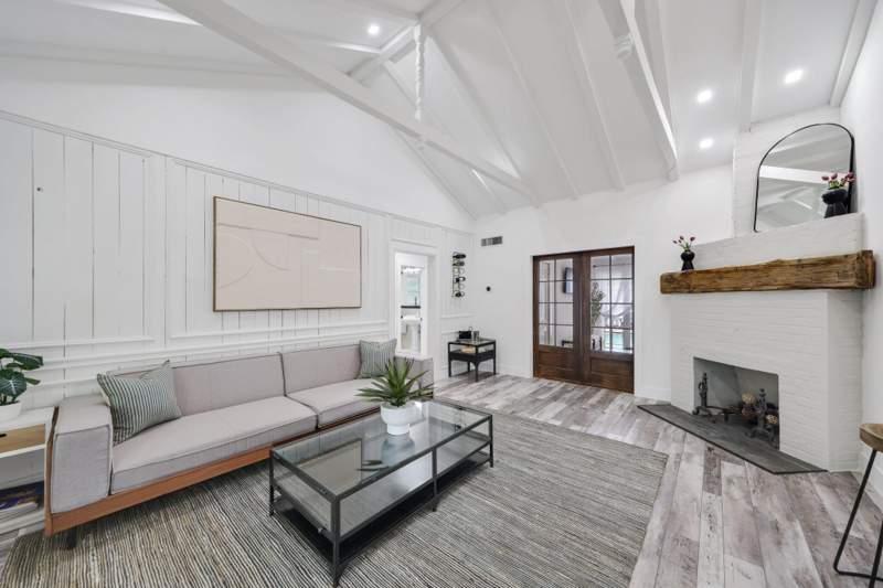 4 bedroom Single Family Residence at 744 Sunset Road, Flamingo Park, West Palm Beach — photo 5