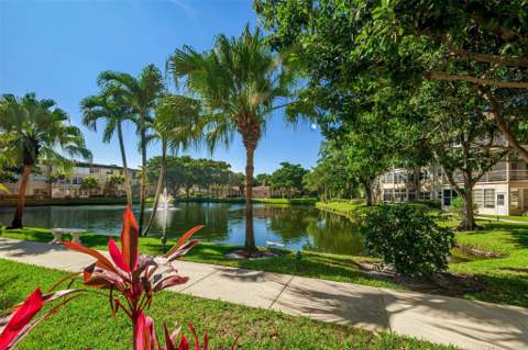 3431 NW 50th Avenue #104, Lauderdale Lakes FL - photo 24 of 34