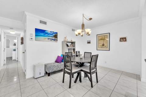 580 Egret Drive #121, Hallandale Beach FL - photo 12 of 43