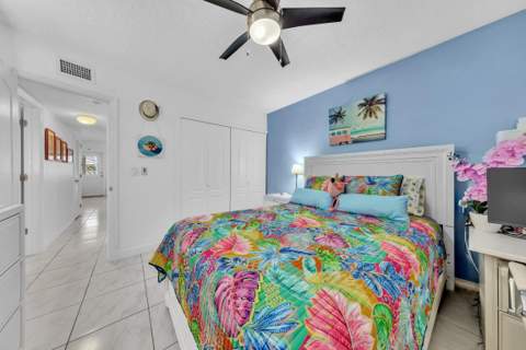 580 Egret Drive #121, Hallandale Beach FL - photo 24 of 43