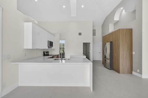 8030 Woodsmuir Drive, Palm Beach Gardens FL - photo 24 of 80