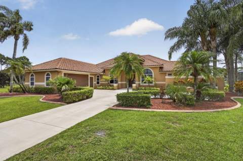 8030 Woodsmuir Drive, Palm Beach Gardens FL - photo 7 of 80