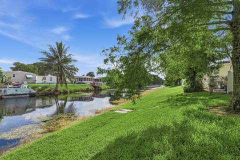 6631 Winfield Boulevard #1-6, Margate FL - photo 21 of 27