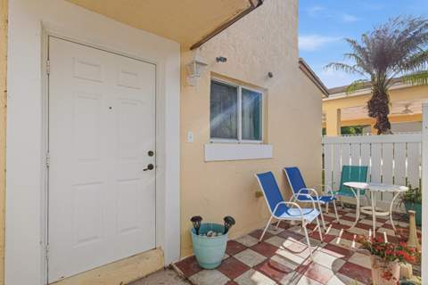 6631 Winfield Boulevard #1-6, Margate FL - photo 23 of 27