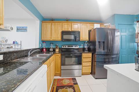 6631 Winfield Boulevard #1-6, Margate FL - photo 10 of 27
