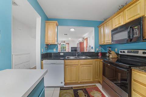 6631 Winfield Boulevard #1-6, Margate FL - photo 11 of 27