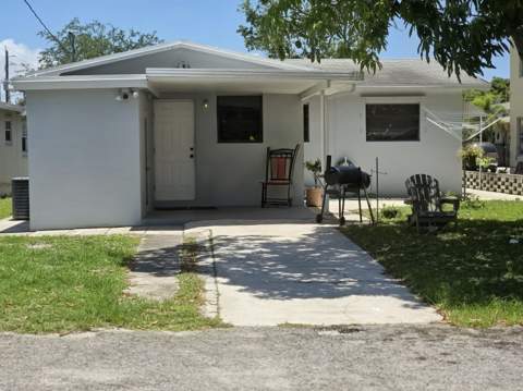 2032 Fillmore Street, Hollywood FL - photo 17 of 23