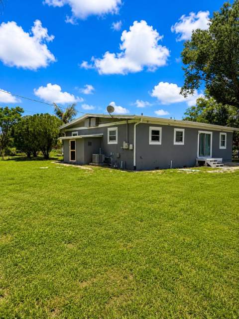 468 N 53rd Dr Drive, Royal Palm Estates FL - photo 18 of 38