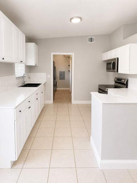 468 N 53rd Dr Drive, Royal Palm Estates FL - photo 16 of 38