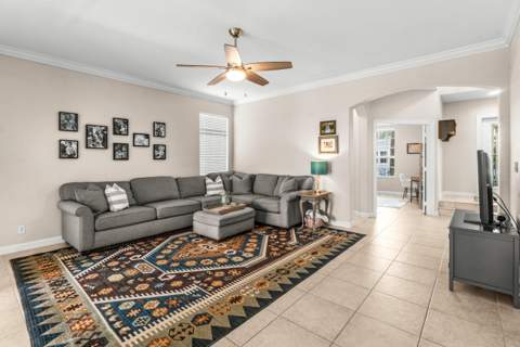 8215 Calterra Drive, Palm Beach Gardens FL - photo 7 of 32