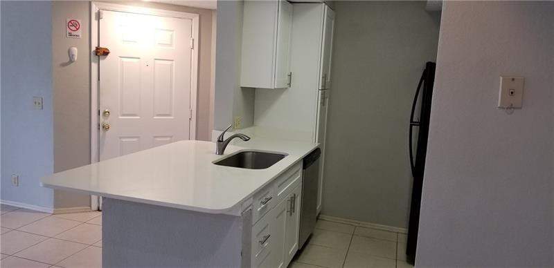 1 bedroom Condominium at 2986 S University Drive #8204, Sundance At Davie Condo, Davie — photo 4