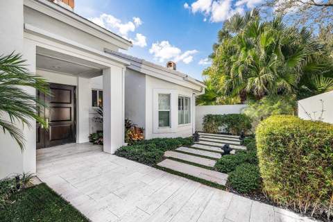 215 Island Drive, Jupiter FL - photo 10 of 73