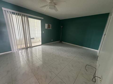 81 Farnham D #81, Deerfield Beach FL - photo 13 of 24