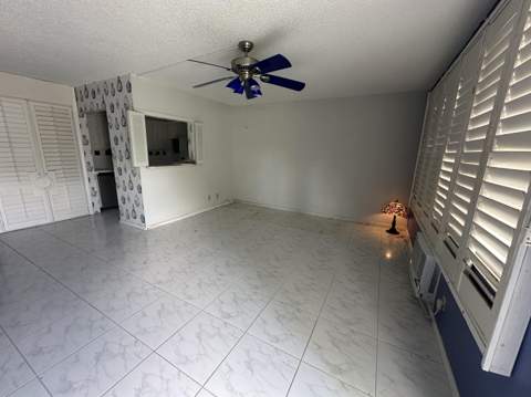 81 Farnham D #81, Deerfield Beach FL - photo 10 of 24