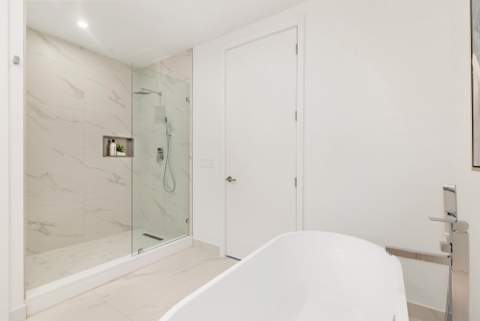 220 Lake Shore Drive #1813, Lake Park FL - photo 11 of 33