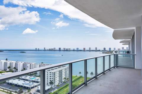 220 Lake Shore Drive #1813, Lake Park FL - photo 17 of 33