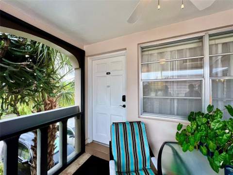 160 NE 8th Avenue #1b, Hallandale Beach FL - photo 9 of 14