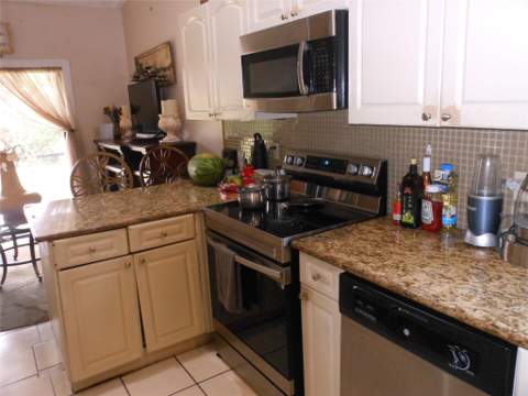 8706 NW 83rd Street, Tamarac FL - photo 6 of 25