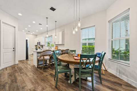 4916 Pointe Midtown Way, Palm Beach Gardens FL - photo 9 of 46