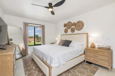 1008 Green Pine Boulevard #H3, West Palm Beach FL - photo 10 of 25