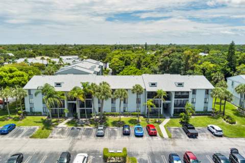 1008 Green Pine Boulevard #H3, West Palm Beach FL - photo 22 of 25