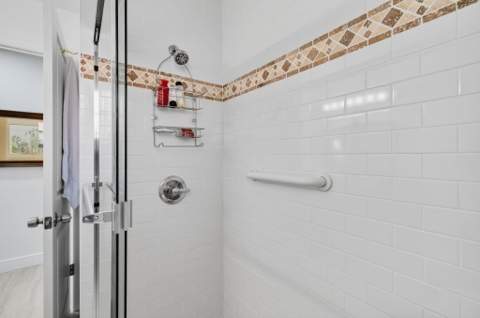 6248 Kings Gate Circle, Delray Beach FL - photo 19 of 111