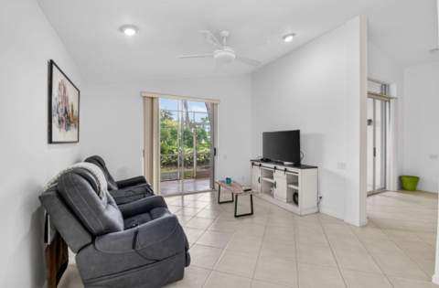 5304 Wycombe Avenue, Boynton Beach FL - photo 16 of 68